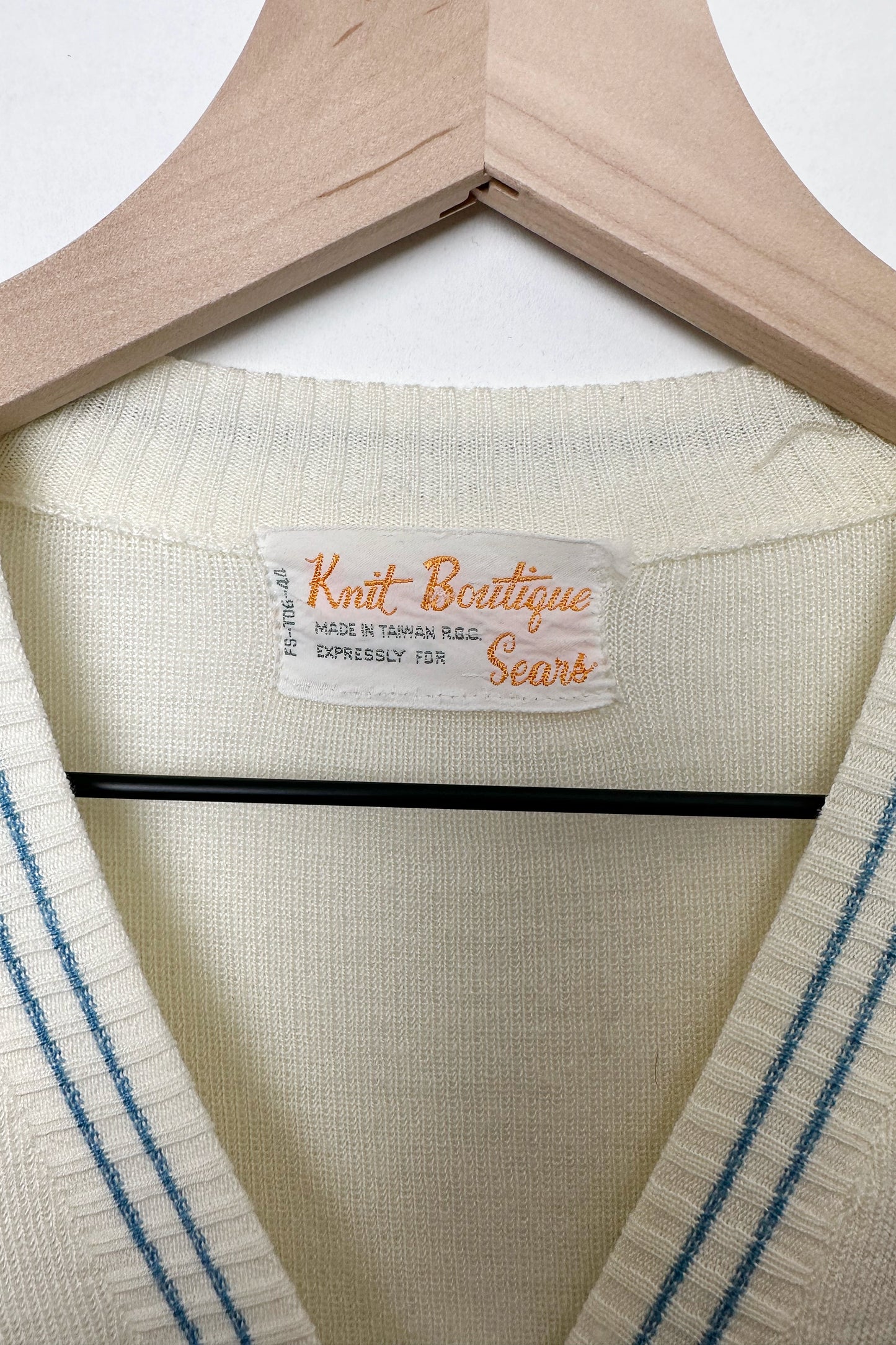 70’s Tennis Cardigan Baby Blue Ivory Colorblock US 6, Knit Boutique for Sears