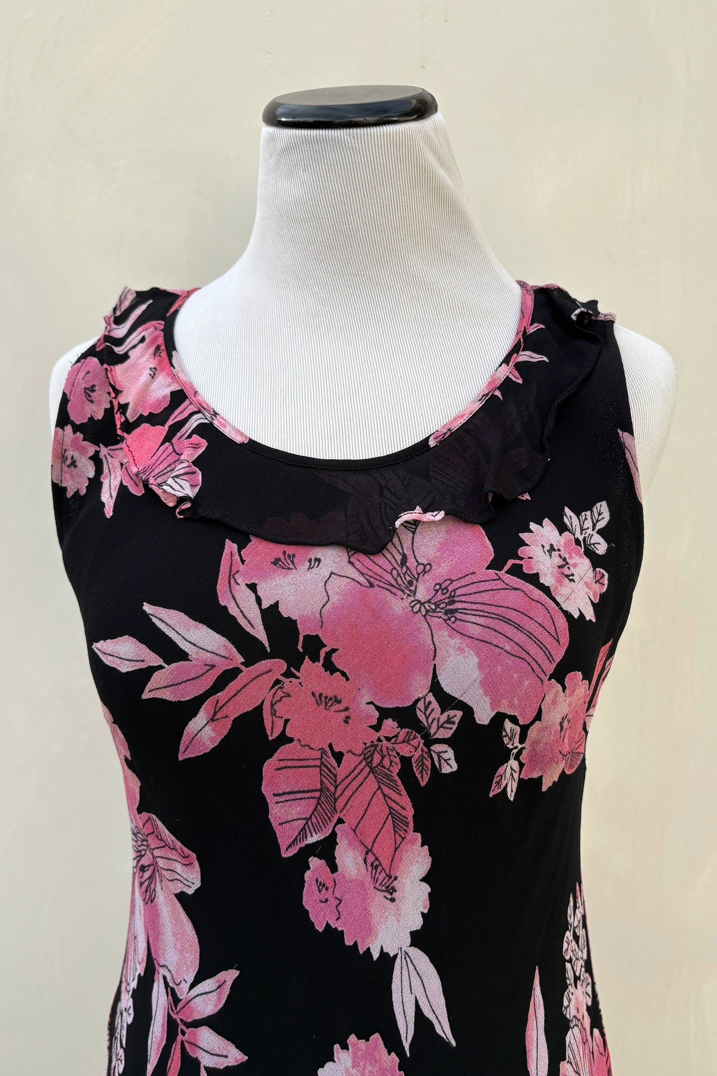 Black Pink Floral Ruffle Midi Dress, US Size 8, Vintage 2000s Fitted Style & Co Y2K