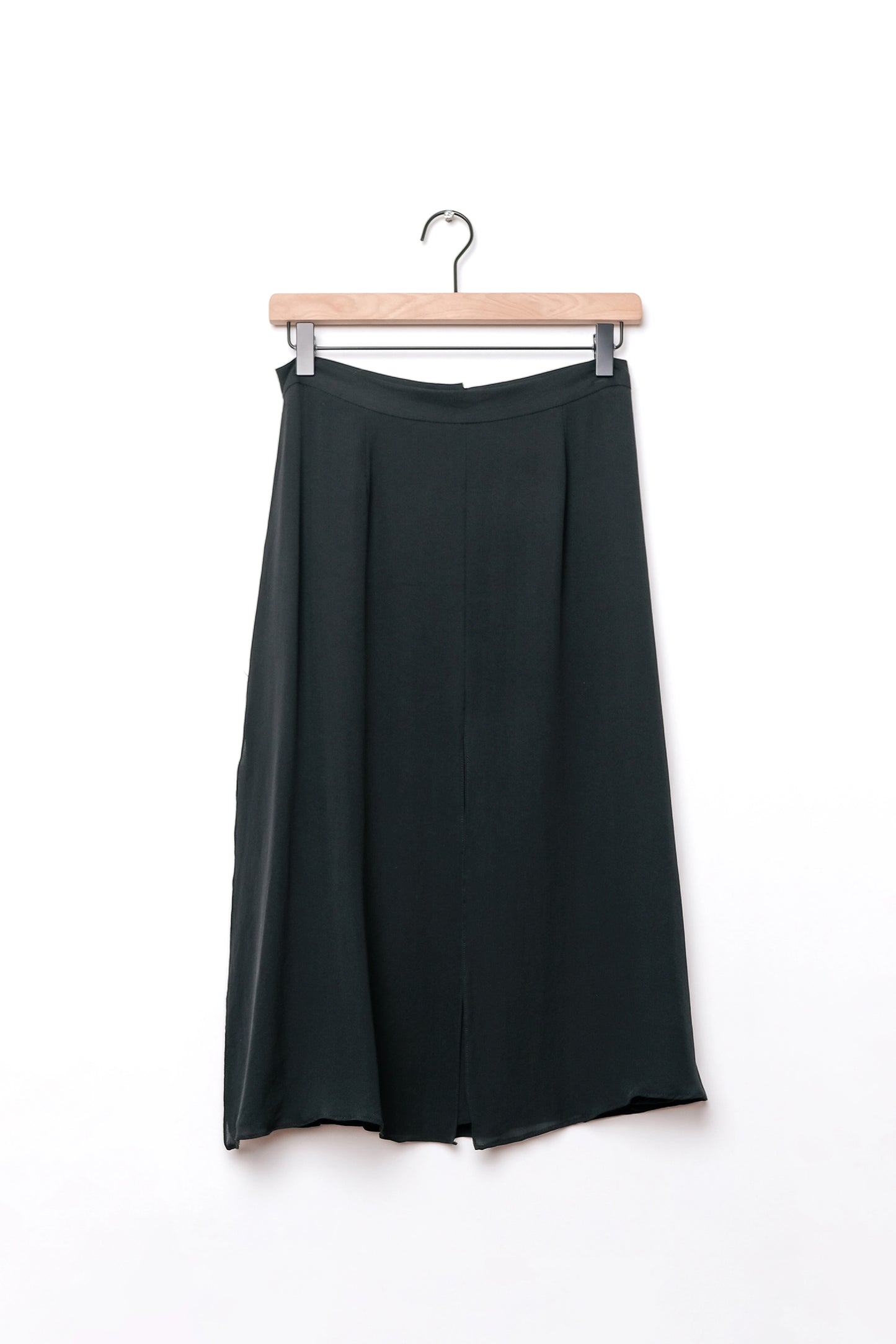 Doncaster Silk Black Knee Length Skirt US 6 M, 90's