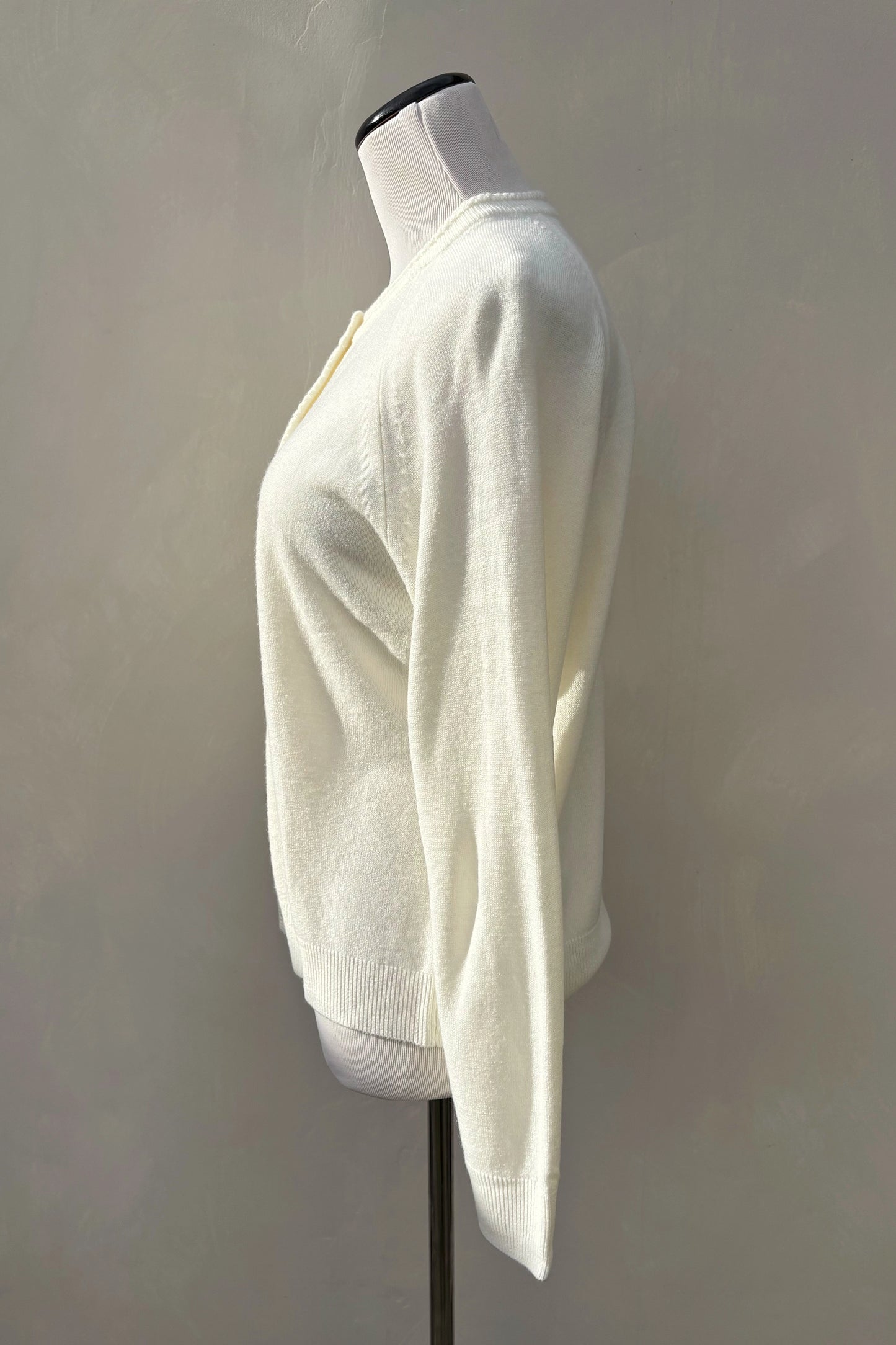 Vintage 80's Off-White Cardigan Pearl Button Judy Bond, US 6