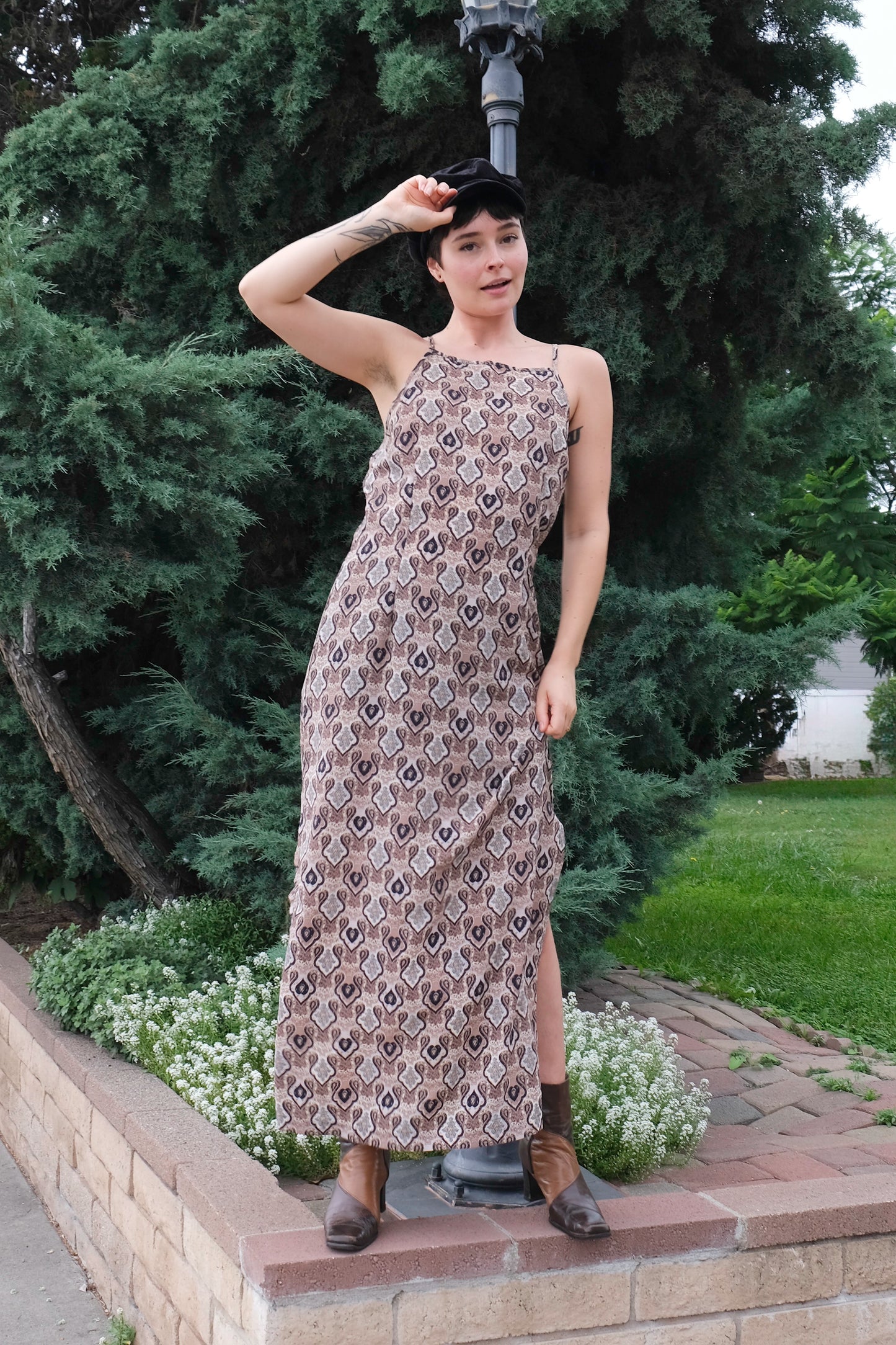 Boho Paisley Brown Maxi Dress US 6/8, 90's La Belle Earthy Hippie
