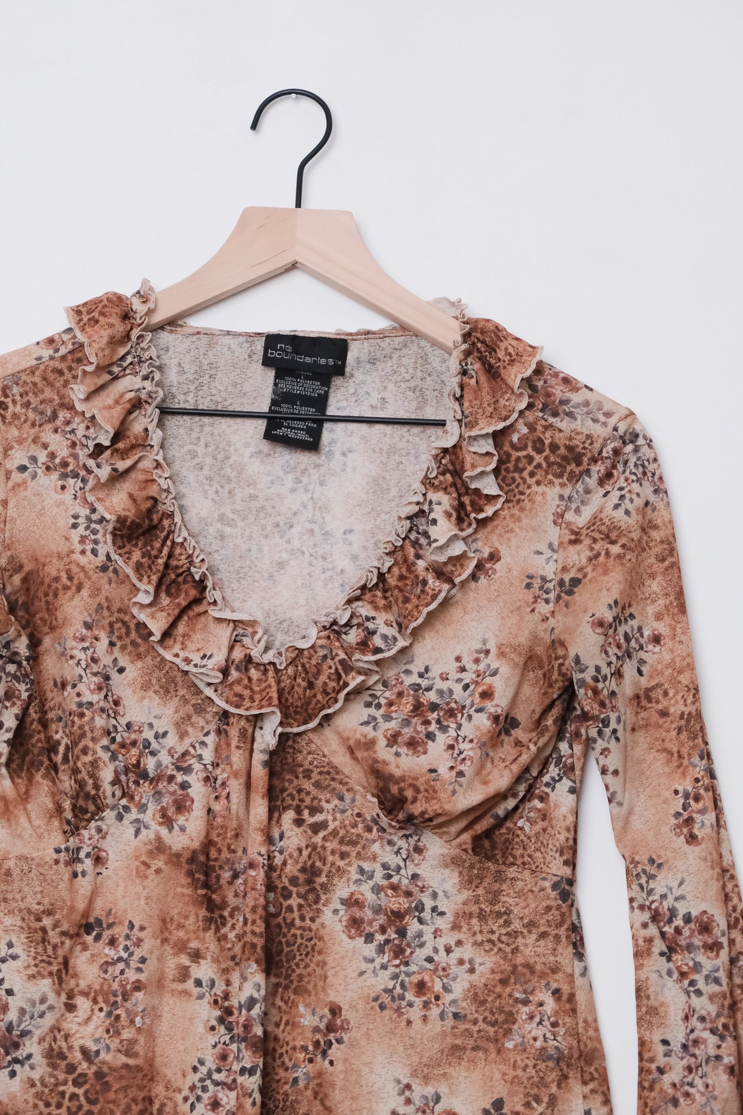 No Boundaries Ruffle Leopard Floral Blouse US 8, Y2K