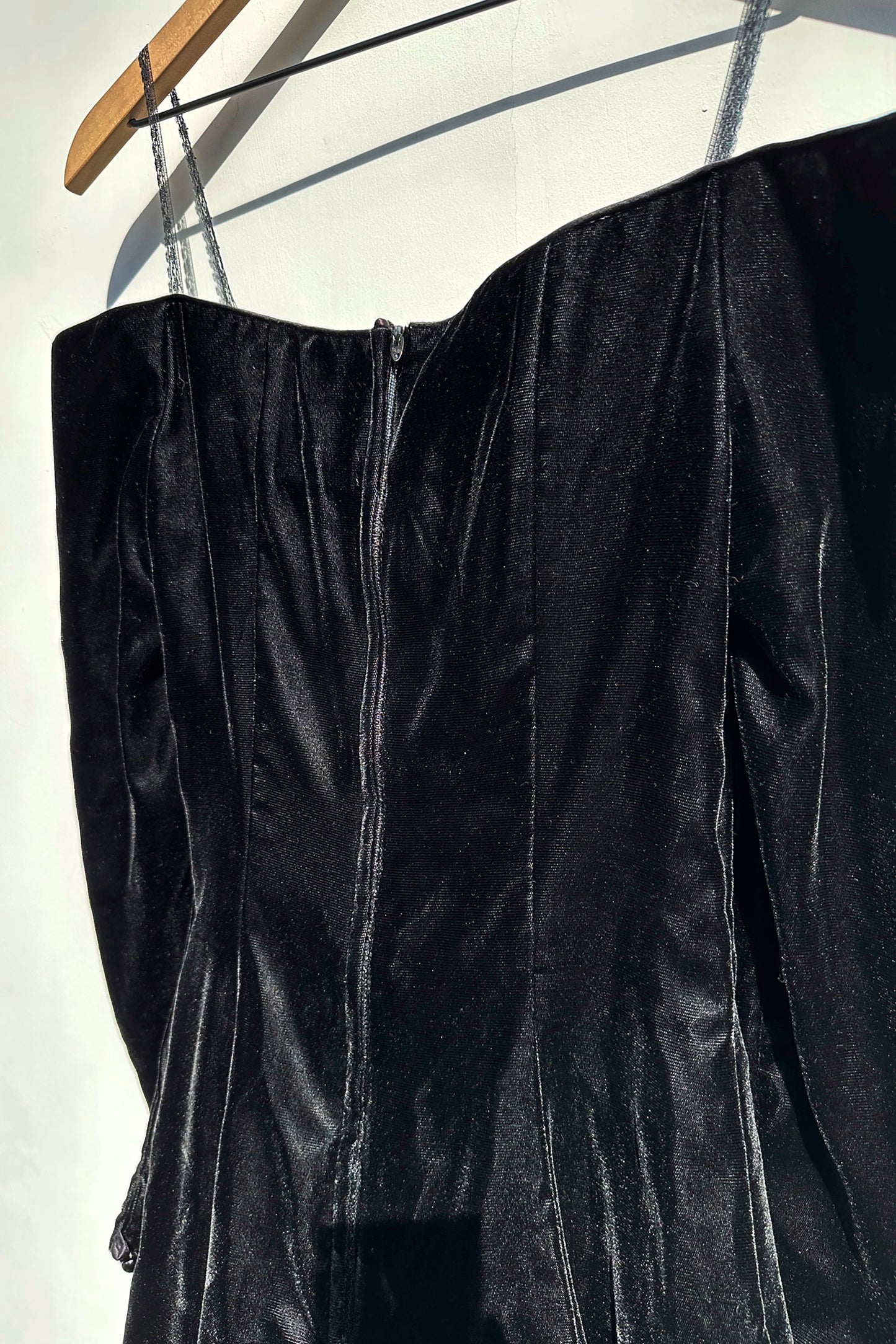 Roberta Velvet 80's Off-Shoulder Sweetheart Dress w/Long Sleeves
