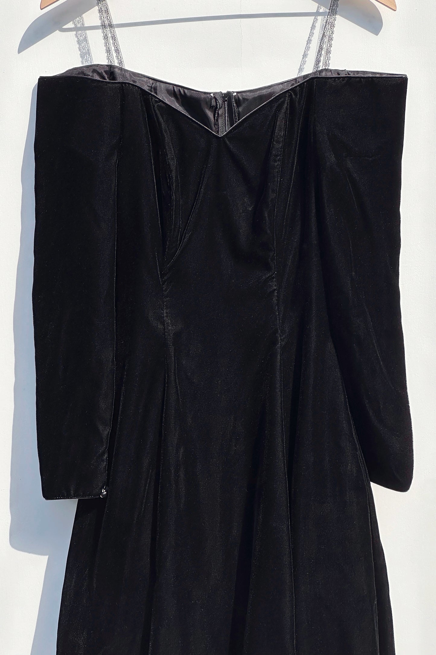 Roberta Velvet 80's Off-Shoulder Sweetheart Dress w/Long Sleeves