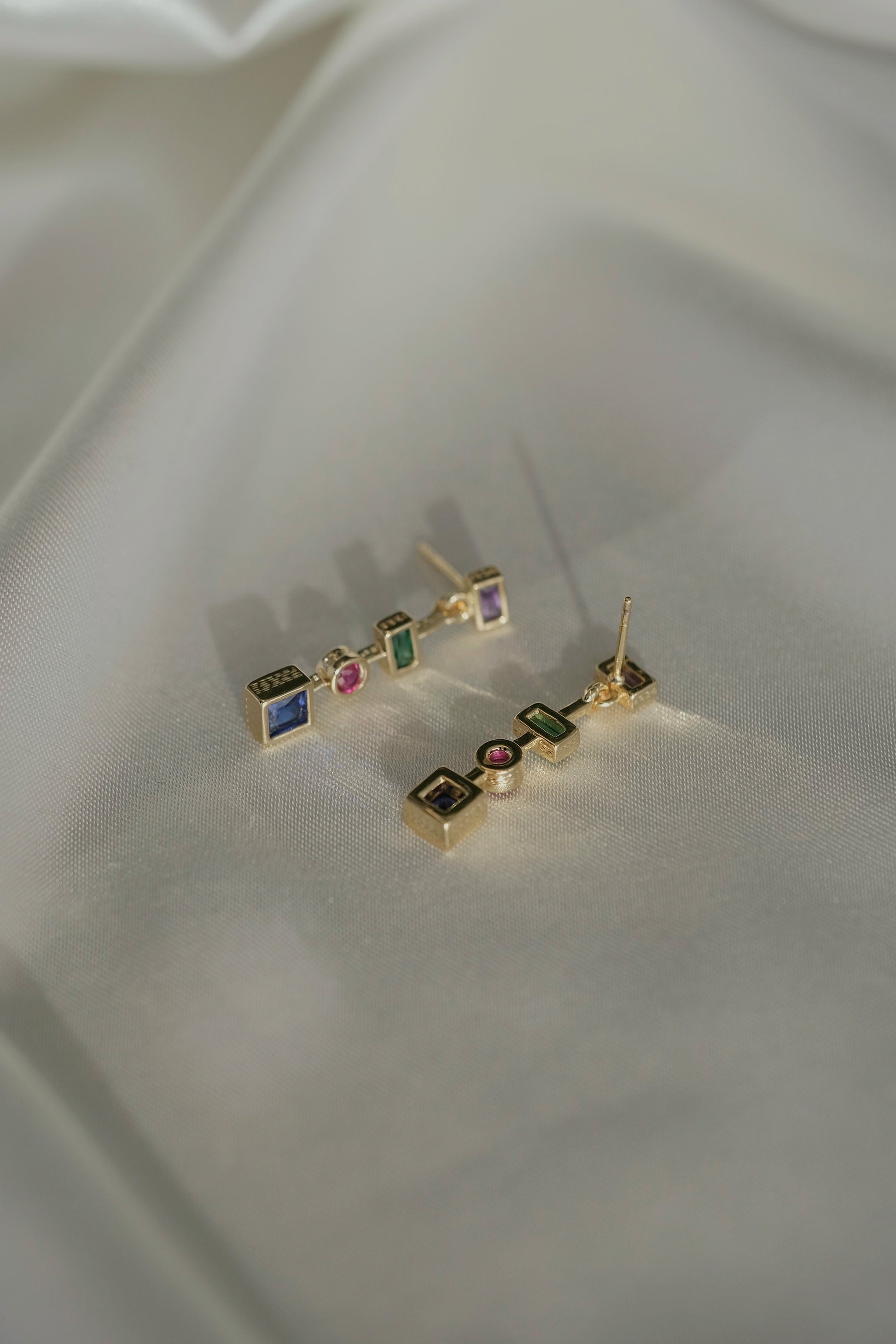 Modern Geometric Multicolor Drop Earrings - cream