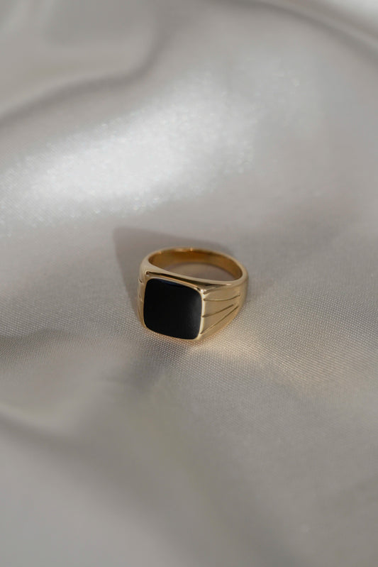 Square Black Chunky Ring - cream