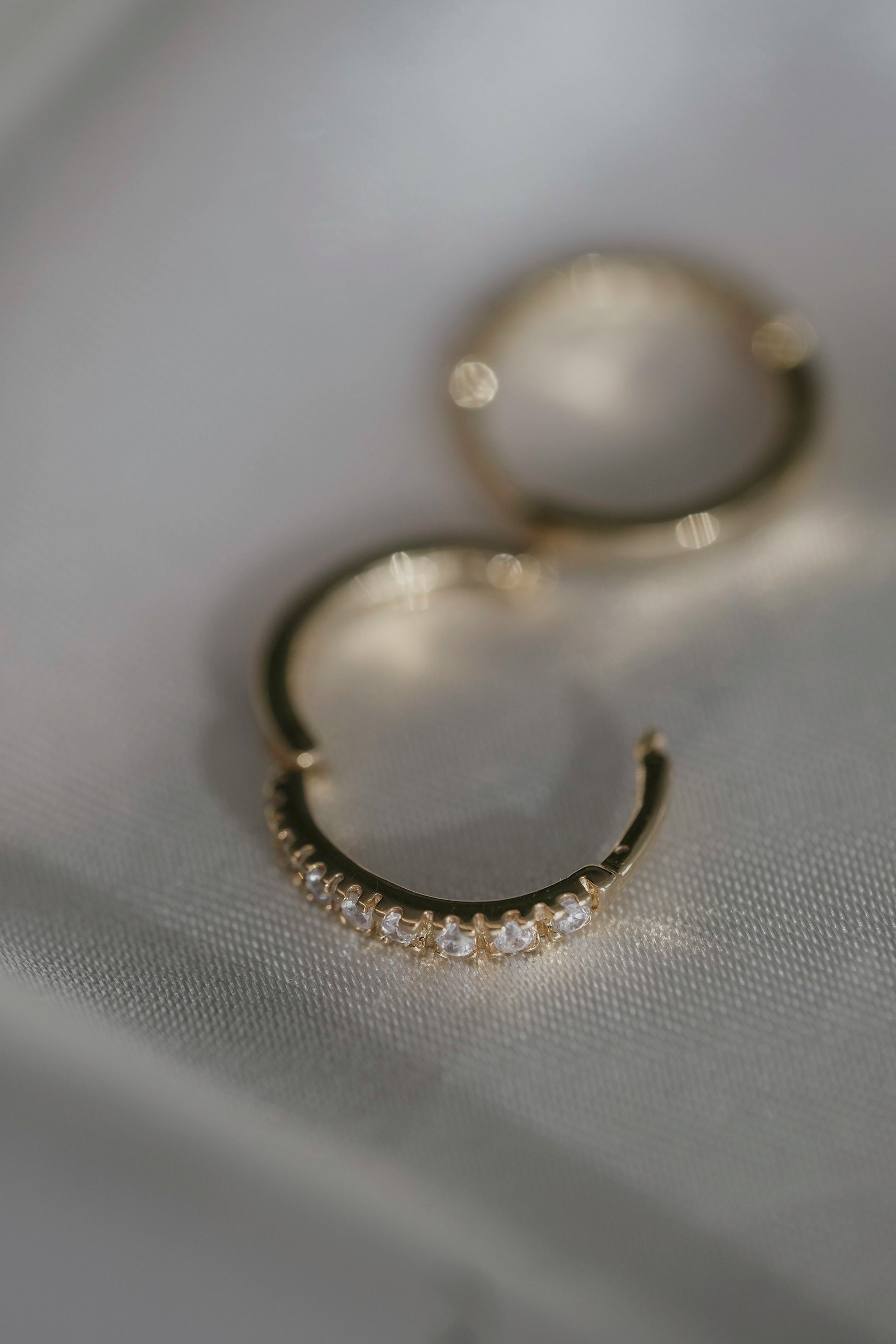 Cher Crystal Hoops - cream