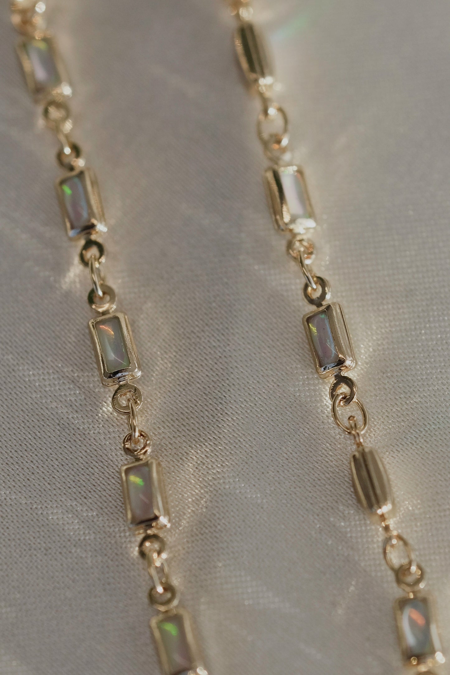 Dainty Opal Bracelet - cream