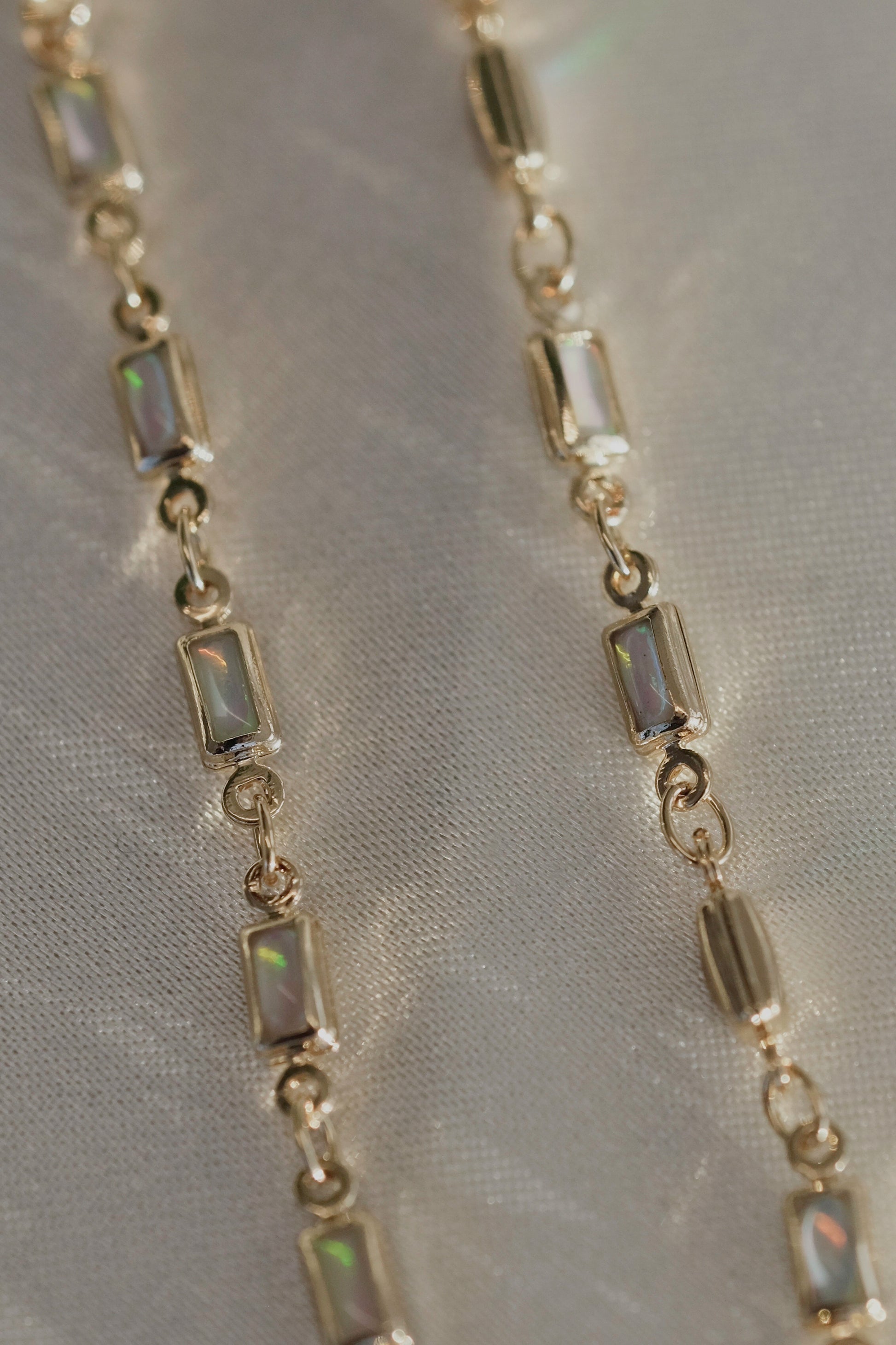 Dainty Opal Bracelet - cream