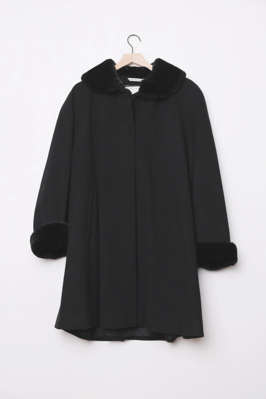 Albert Nipon Studio Black Wool Faux Fur Cuff Coat, 90's US 10