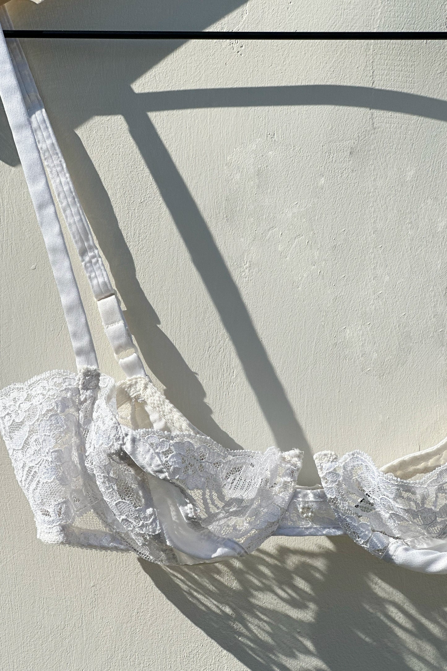 Christian Dior Intimates, White Lace Bra, 90s, 34B, Vintage Lingerie