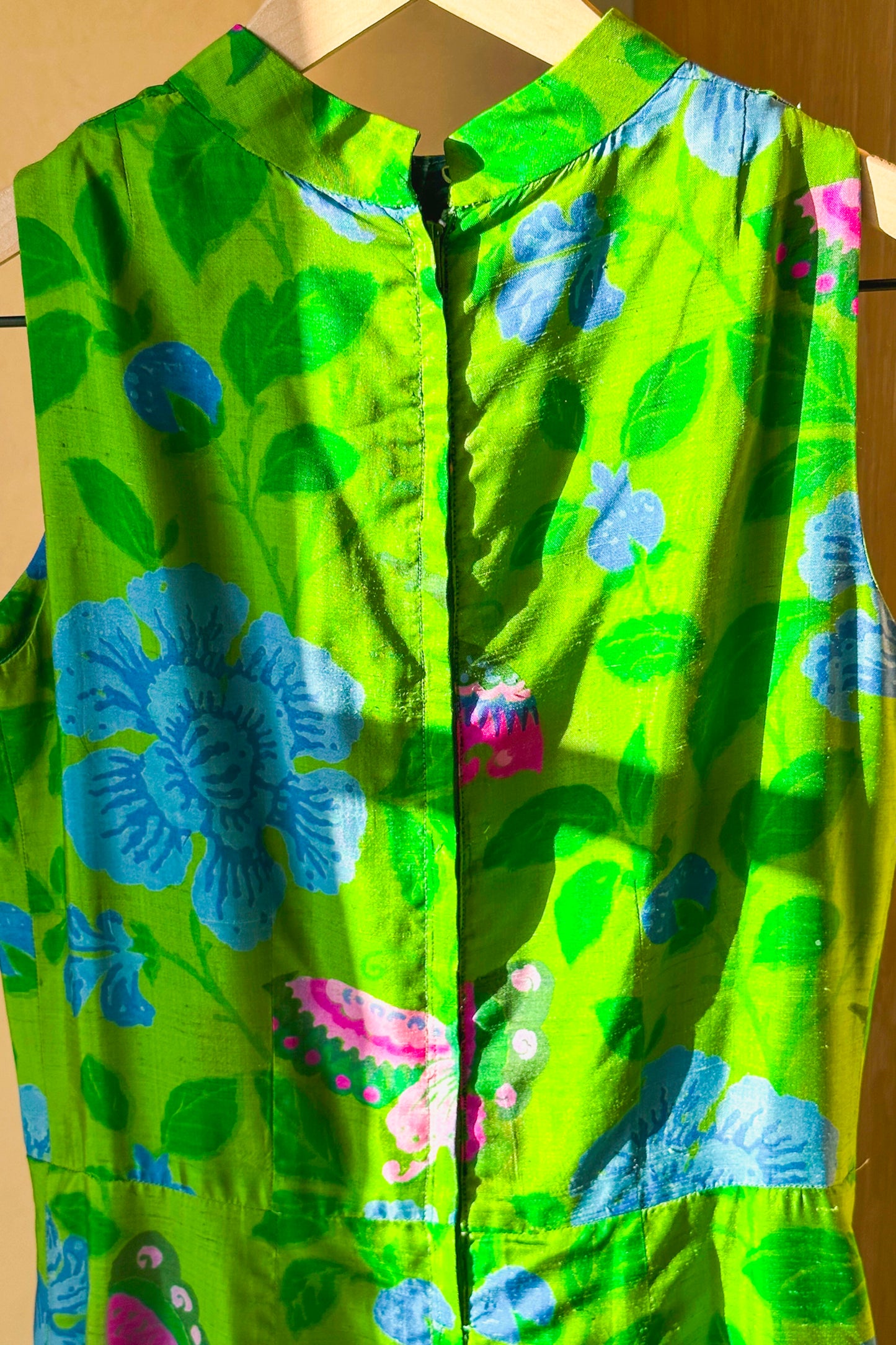 70's Hawaiian Maxi Dress Emerald Green Hot Pink Butterflies US 4/6 S