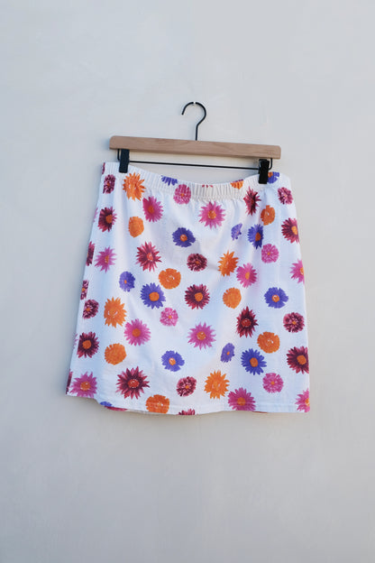 90s Cotton White Floral Skirt, Size US 10/12 L, Digital Print, Vintage Hanes