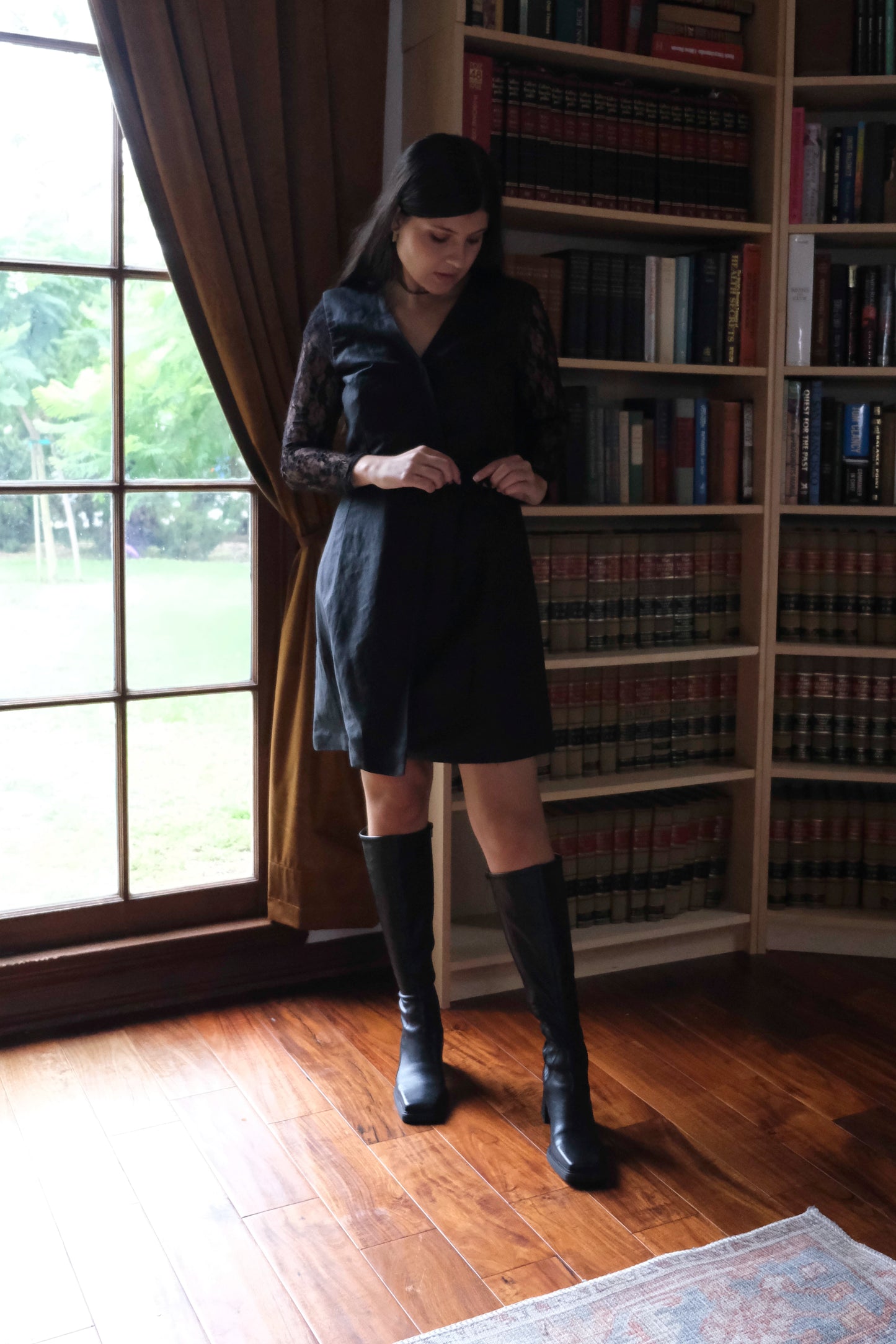 Black Linen & Lace Dress US 6, 80's Knee Length Jennifer Eden